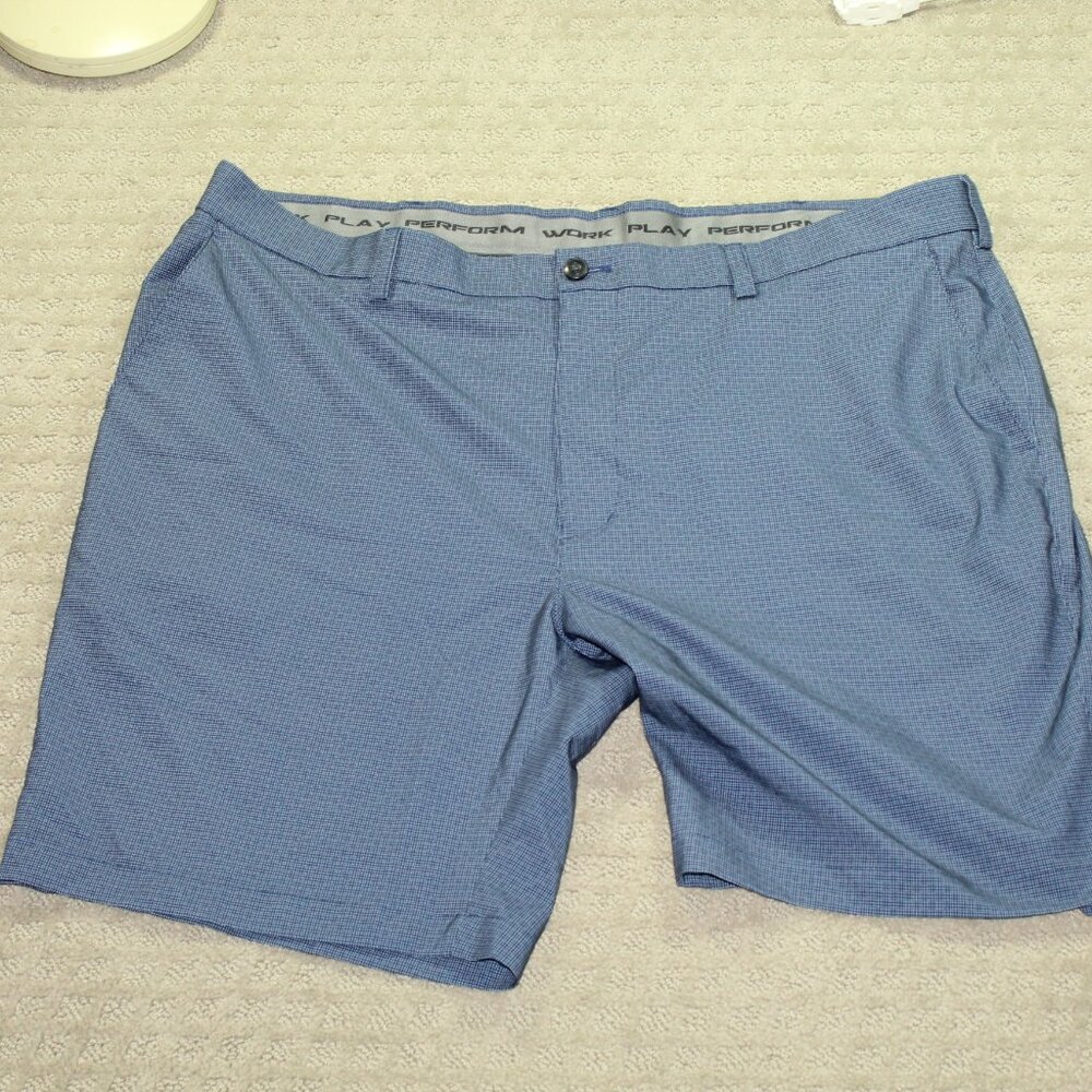 Roundtree & Yorke Men's Size 42x9 Performance Blue Woven Patterned Shorts